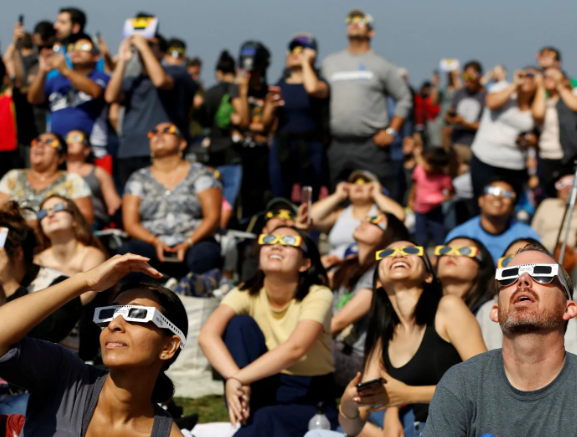 Vai ter eclipse em 2025? Veja calendário dos fenômenos