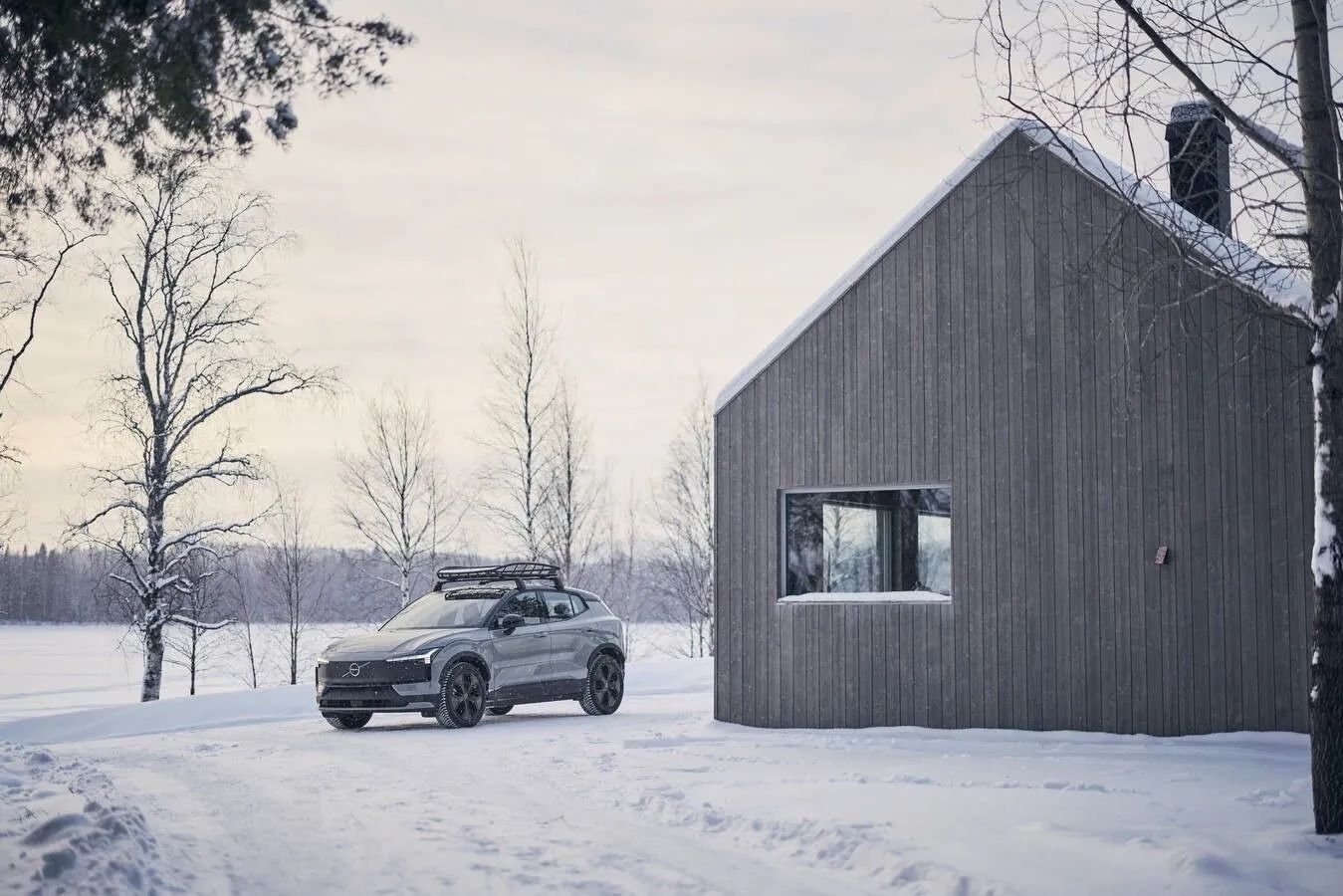 Volvo revela novo EX30 Cross Country voltado ao mundo off-road